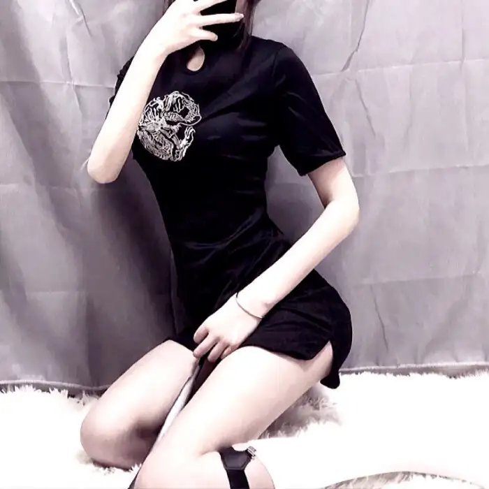 夏日不宜入爱河